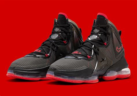 nike christmas sneakers 2021|Nike LeBron 19 Christmas Men's .